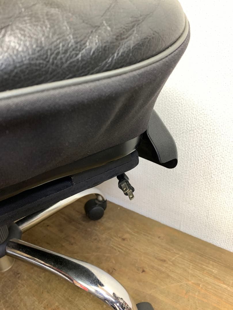 ベンツ 本革シート改 デスクチェア 電動リクライニング ヘッドレスト