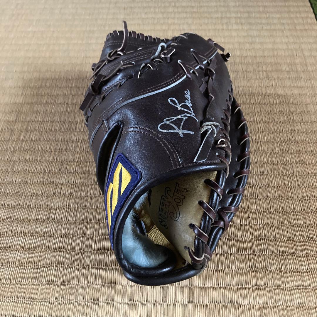 ミズノ/サイン入りダークブラウン/野球グローブ/ファーストミット