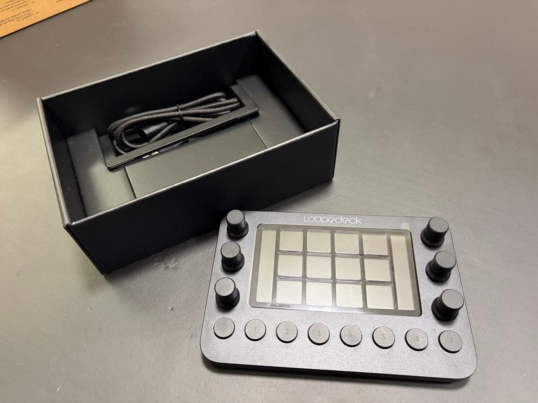 Loupedeck Live　左手デバイス　未使用