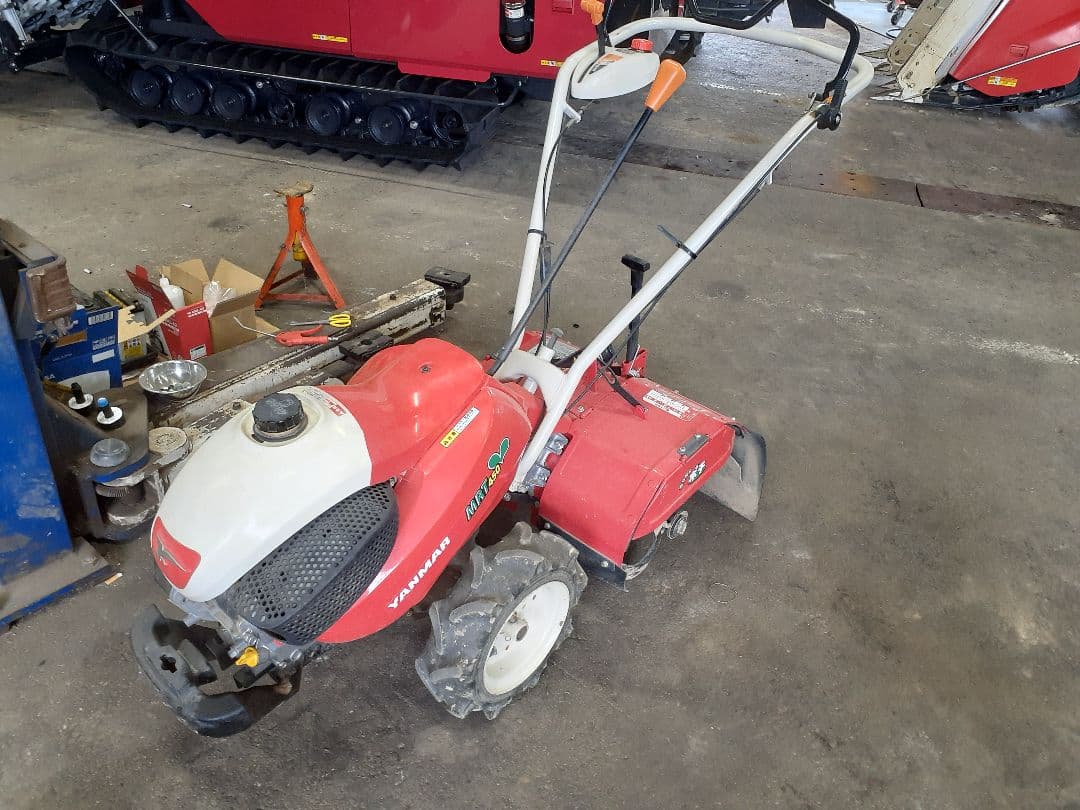 ナ*ツ様 YANMAR MRT450 耕運機 赤