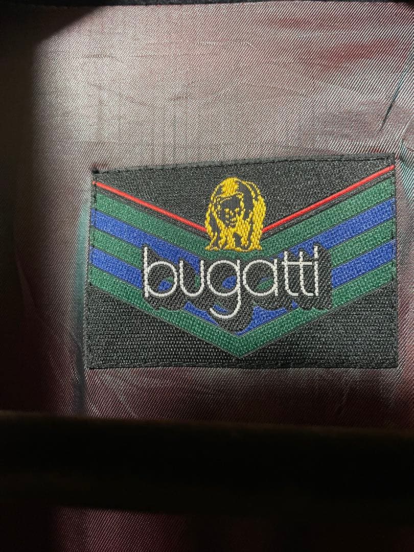 【bugatti】ネイビーベルテッドコート