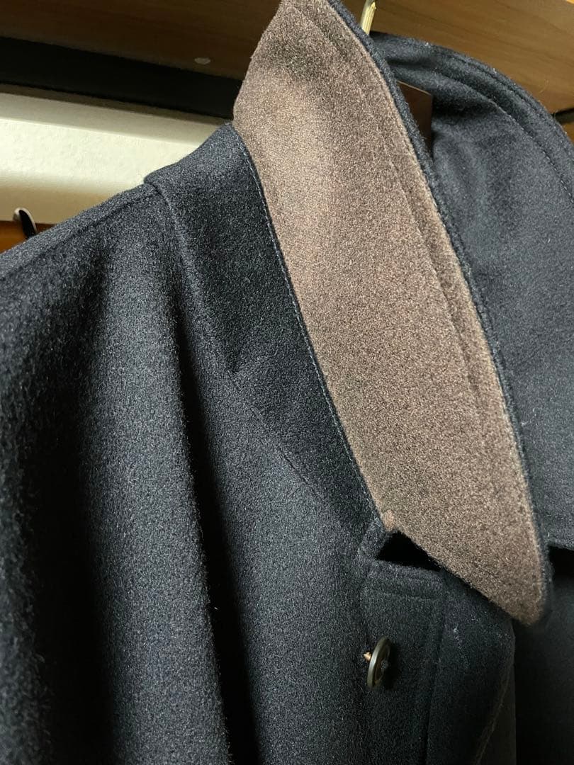 【bugatti】ネイビーベルテッドコート