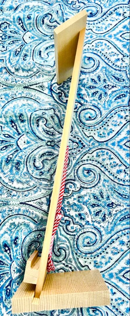 金運！そのまま祀れます。全国総本社　春日大社　祈祷済みお守り護符　専用台座付き