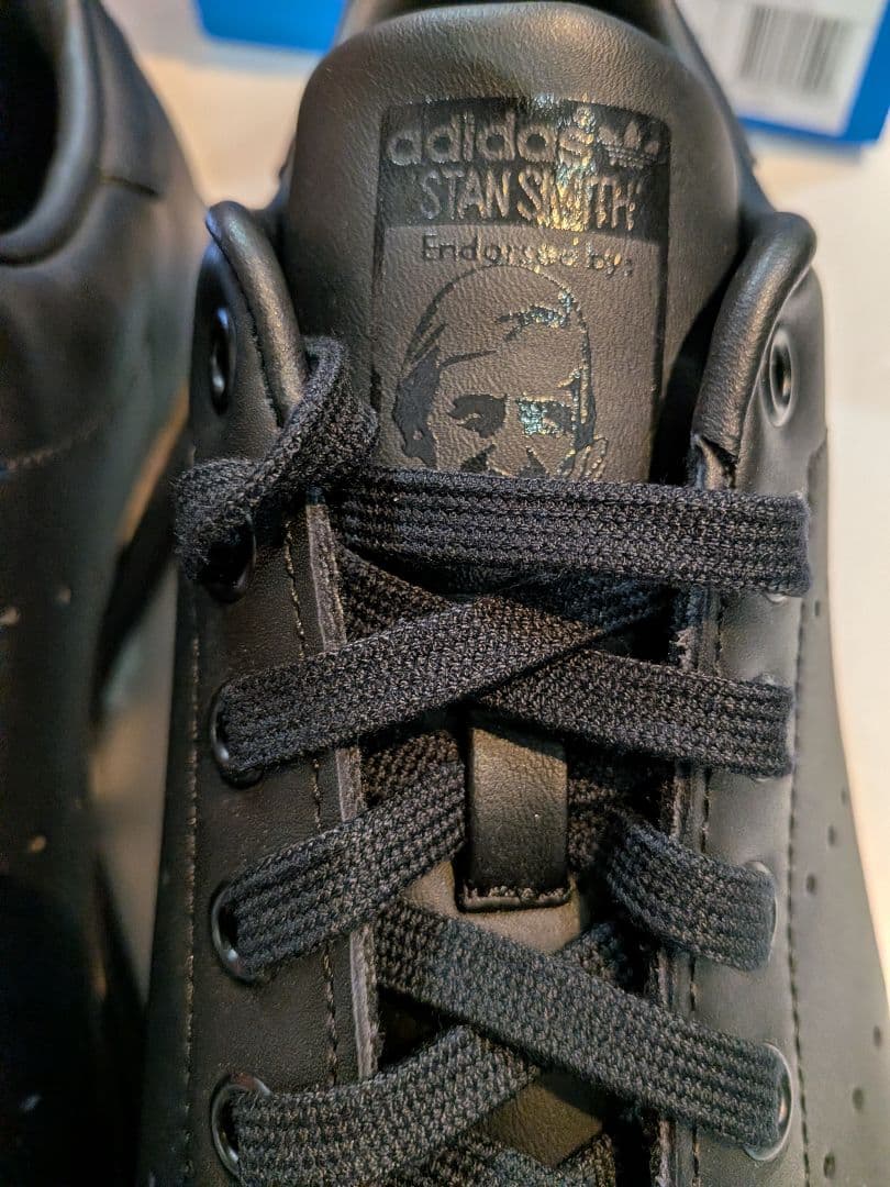 新品　adidas STAN SMITH　アディダス スタンスミス　27.5㌢