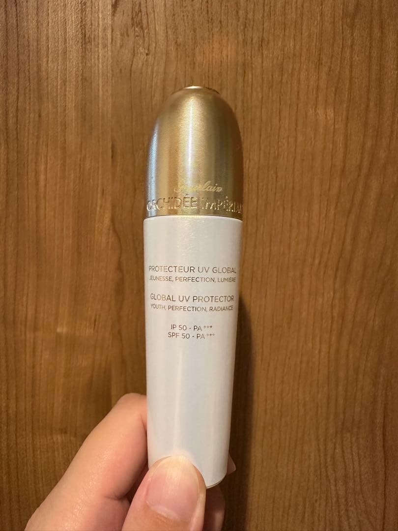 ゲラン　オーキデアンぺリアルホワイトセロムインUVプロテクター