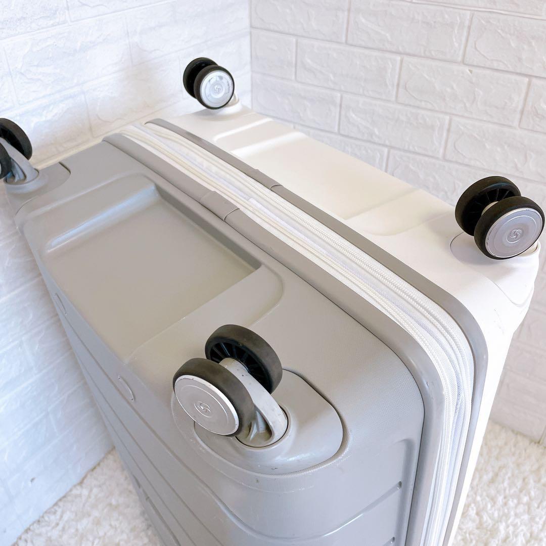 サムソナイトSamsonite フリーフォーム　スピナー　Lサイズ　大型