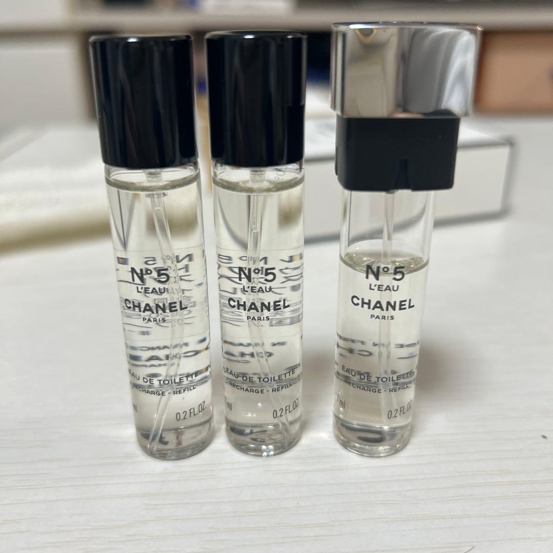 シャネル No.5ローオードゥトワレット パーススプレイ チャームチェーン付き