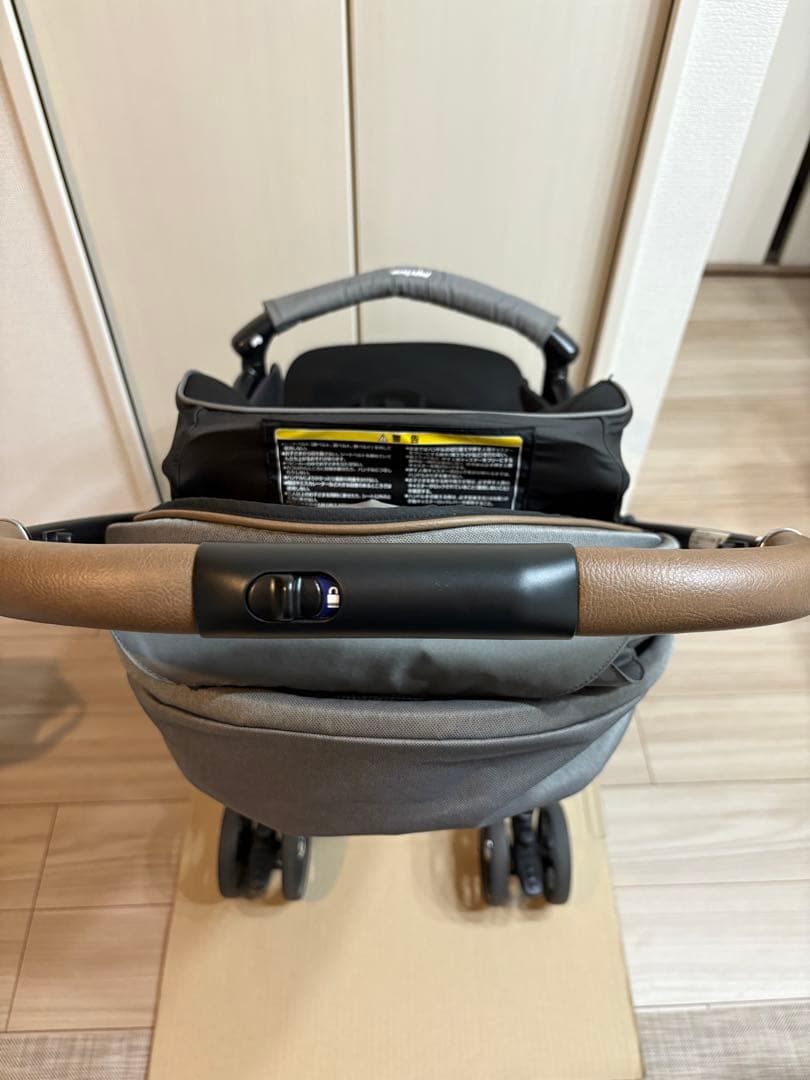 Aprica ラクーナクッションフリー AC 2024年