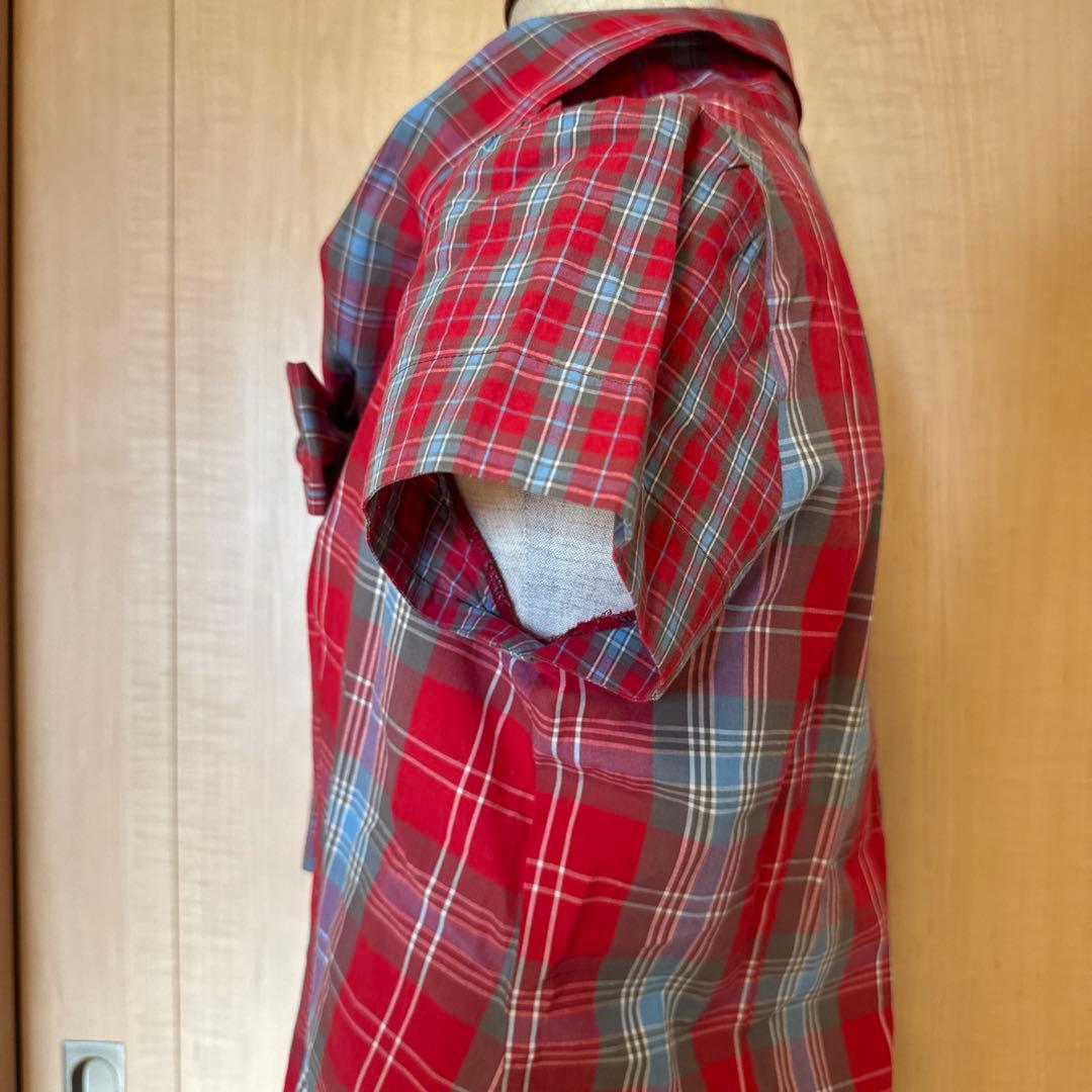 ヴィヴィアンウエストウッド　リボン付きシャツ