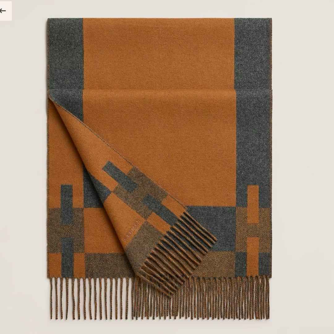 HERMES エルメス　2024aw 国内ブティック購入　カシミヤマフラー 美品