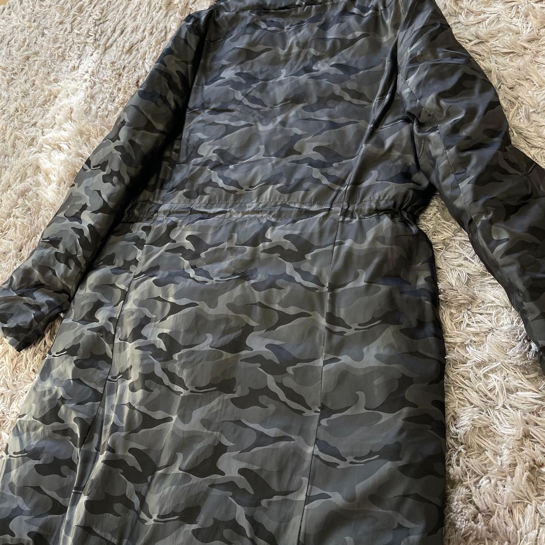 DAMA ダーマコレクション　リバーシブル ダウンコート　カモフラ　迷彩柄　白M