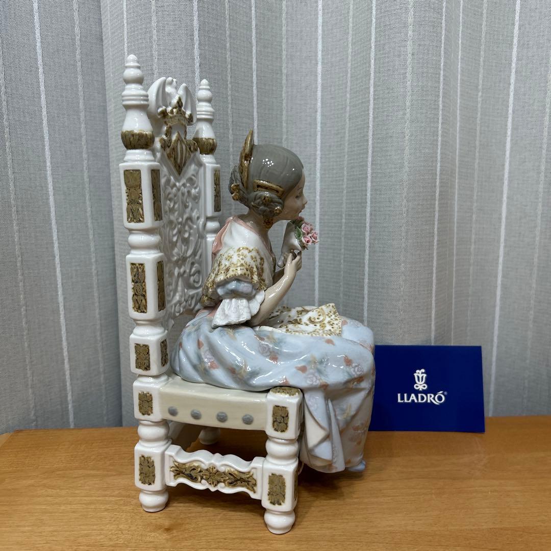 リヤドロ 「バレンシアの少女 」新品！　　　　　　超特価！