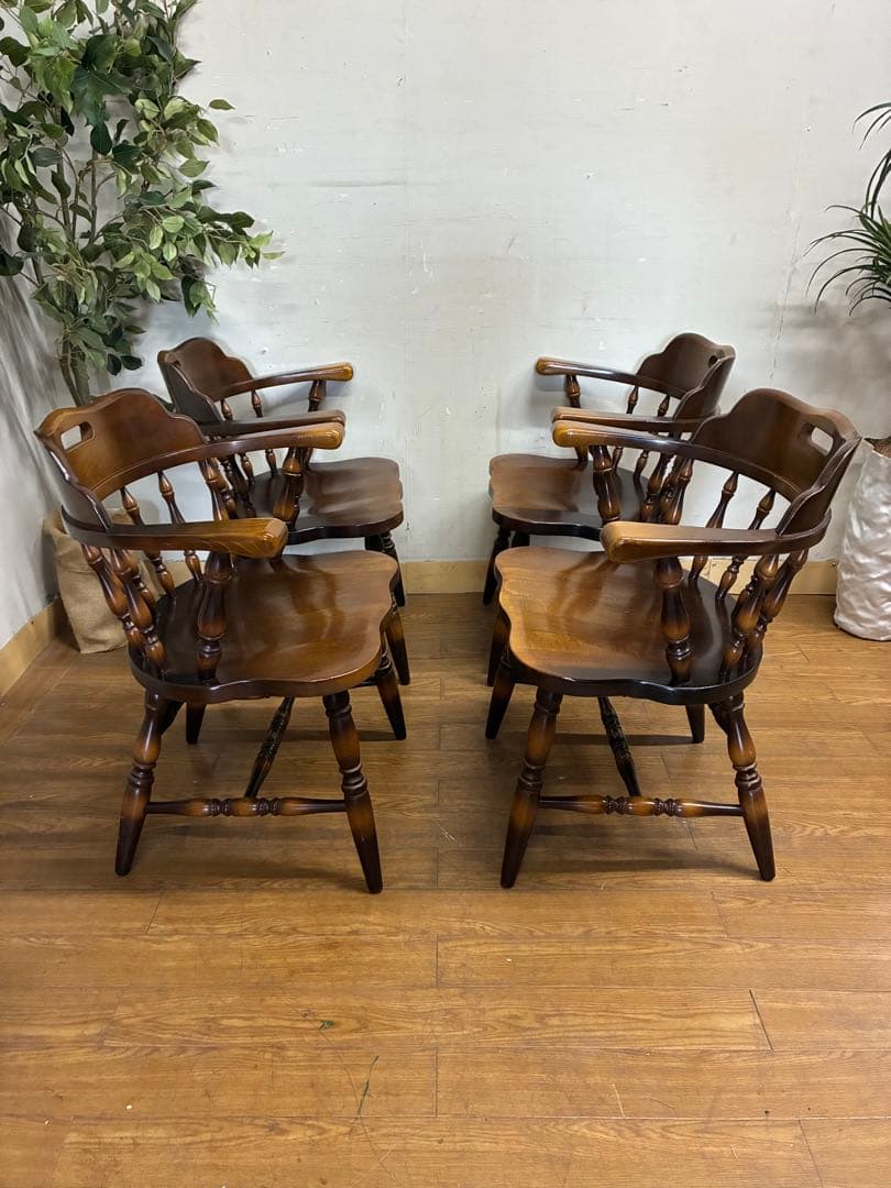 管366☆飛騨産業☆キツツキマーク☆高穂☆ダイニングテーブル/アームチェアー4脚