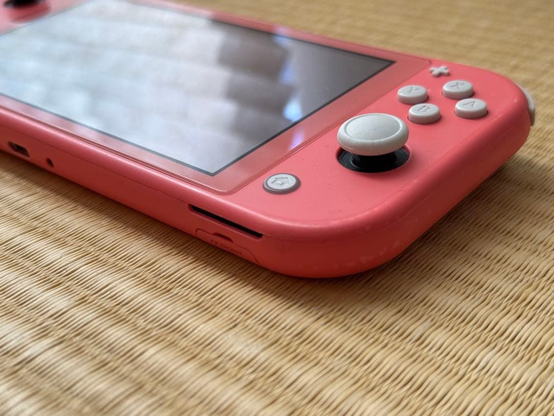 Nintendo Switch Lite コーラル 本体 ケース 充電器付き