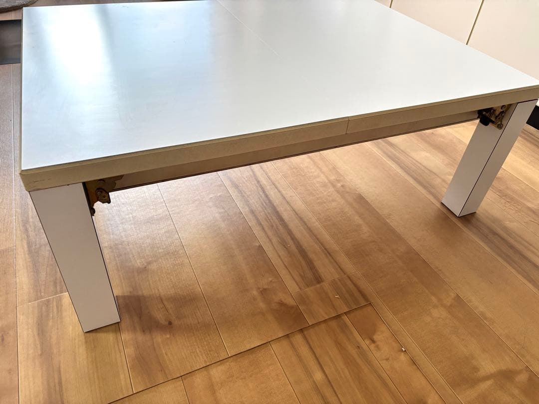 【SALE】折りたたみ&伸縮！両方できる ホワイト リビングテーブル