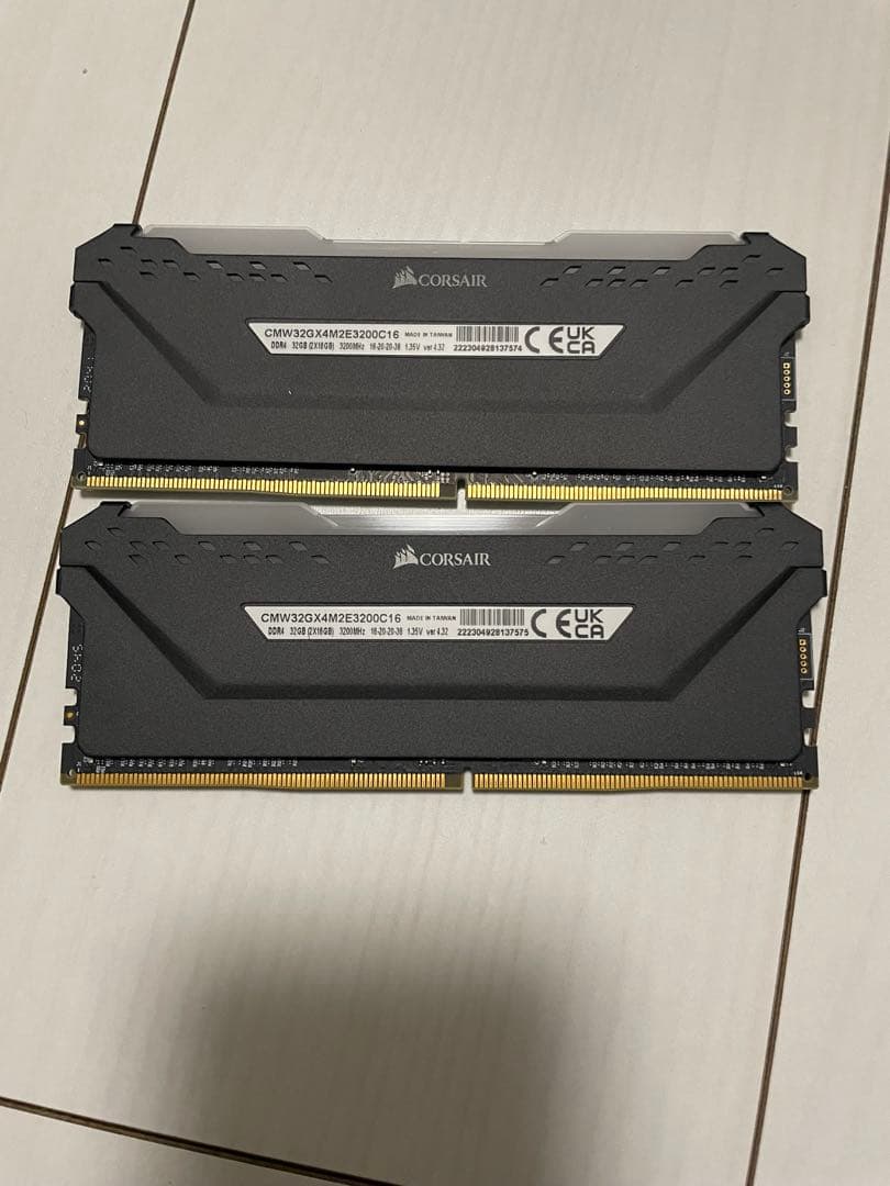 CORSAIR DDR4 VENGEANCE PRO 3200Mh 32gキット