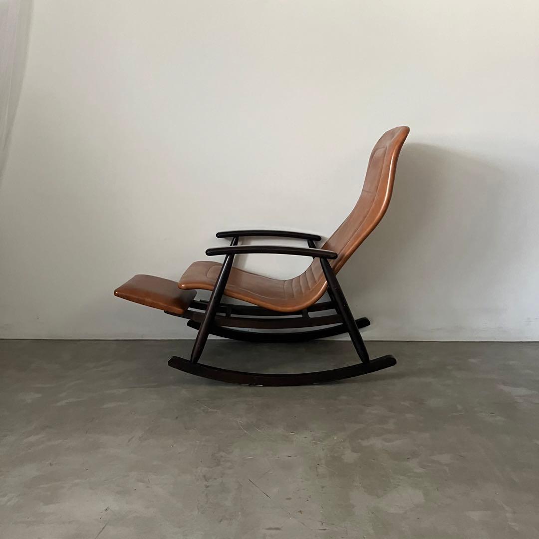 レトロ　アンティーク　ヴィンテージ　昭和　古家具　古民家　ロッキングチェア　椅子