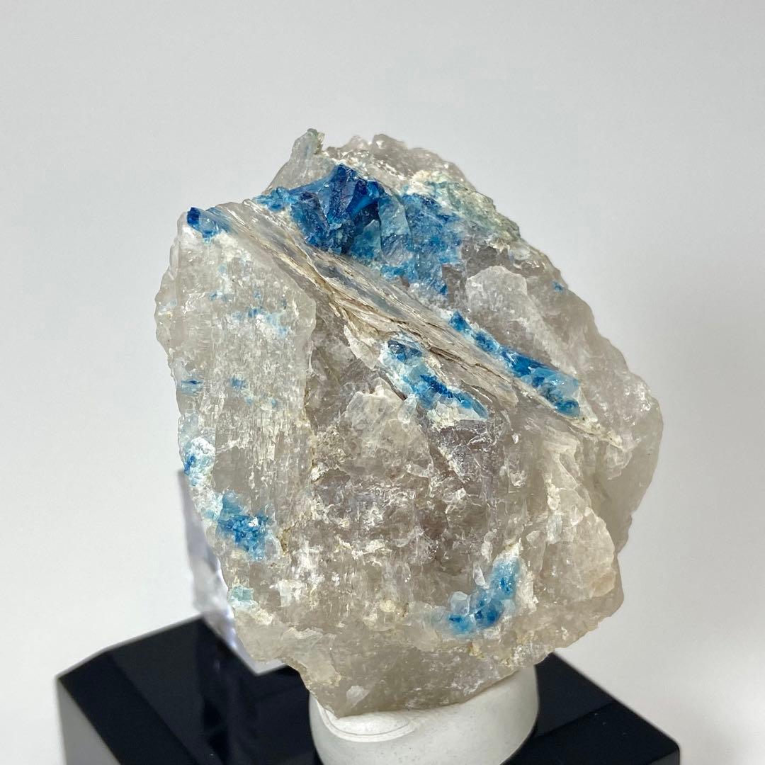 ユークレース　マイカ　ジンバブエ産　鉱物標本　原石鉱石　天然石　ストーン