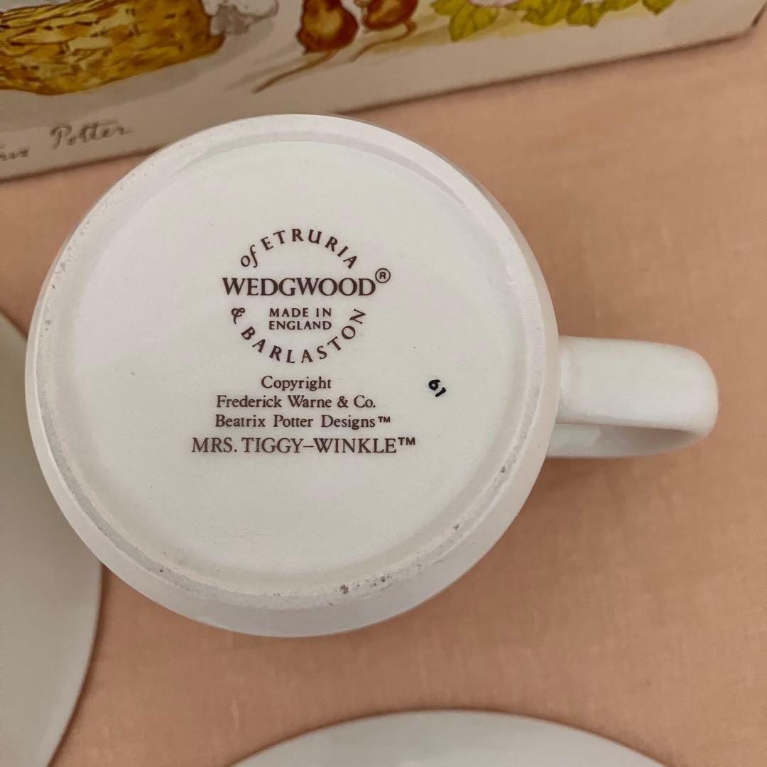 専用　ウエッジウッド ティギーウィンクルとマグカップ＆プレートのセット