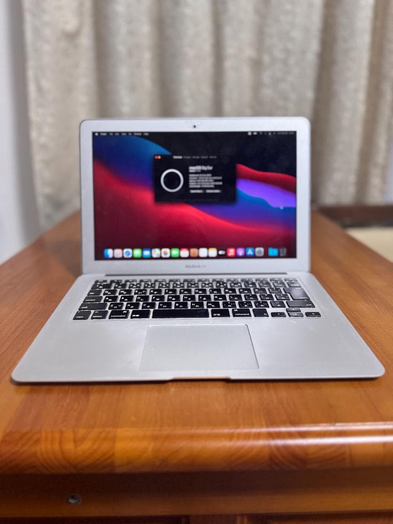 MacBook Air 13インチ 2017 Core i5 SSD新品・美