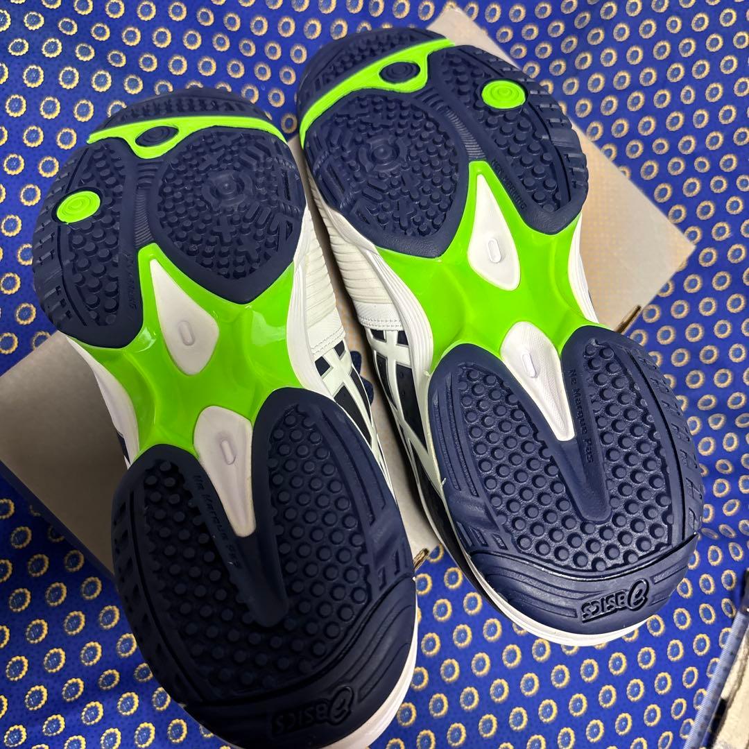 アシックステニスシューズ　試着のみ　オムニコート