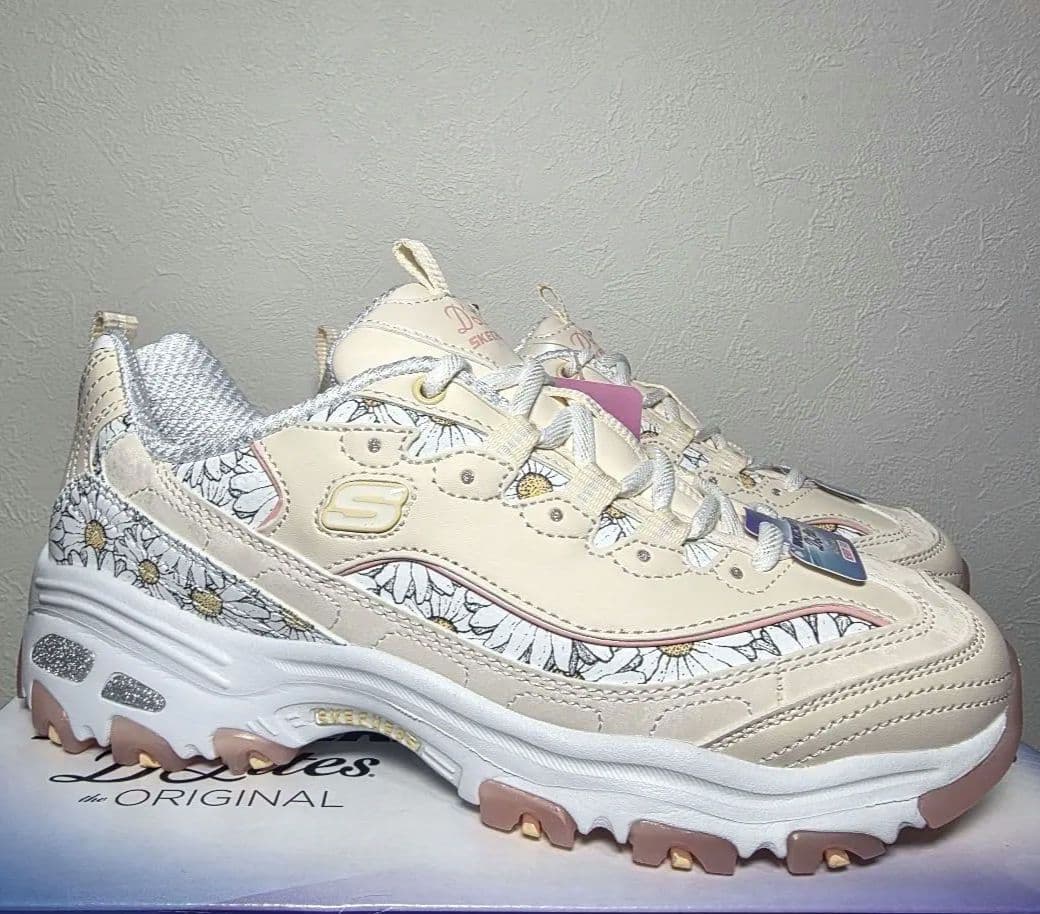 【日本未発売】激レア Skechers ミルクティー 23.5cm 春