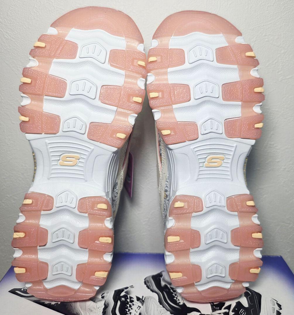 【日本未発売】激レア Skechers ミルクティー 23.5cm 春