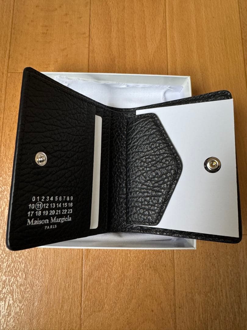 正規品　新品未使用　Maison Margiela 二つ折り財布 ブラック