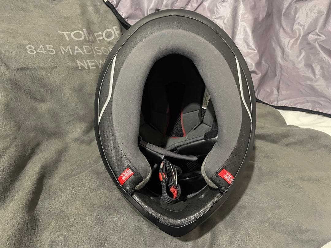 a*a様 AGV K6 フルフェイスヘルメット カーボンアラミド