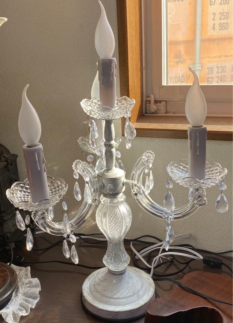 SALE ！ビンテージ風スタンドシャンデリア　タッチセンサー明るさ3段階