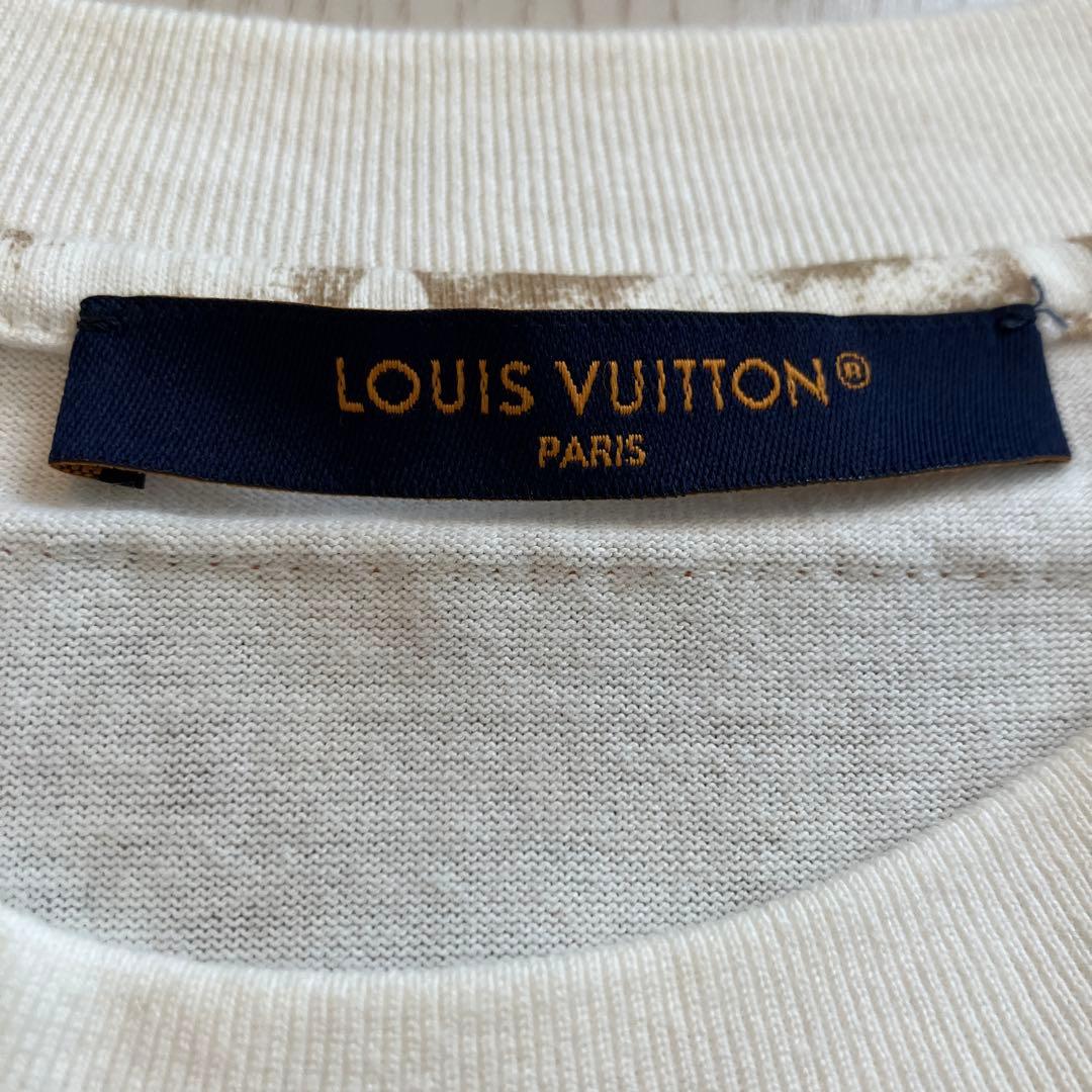 にぎりん　Louis Vuitton ロゴパターン Tシャツ