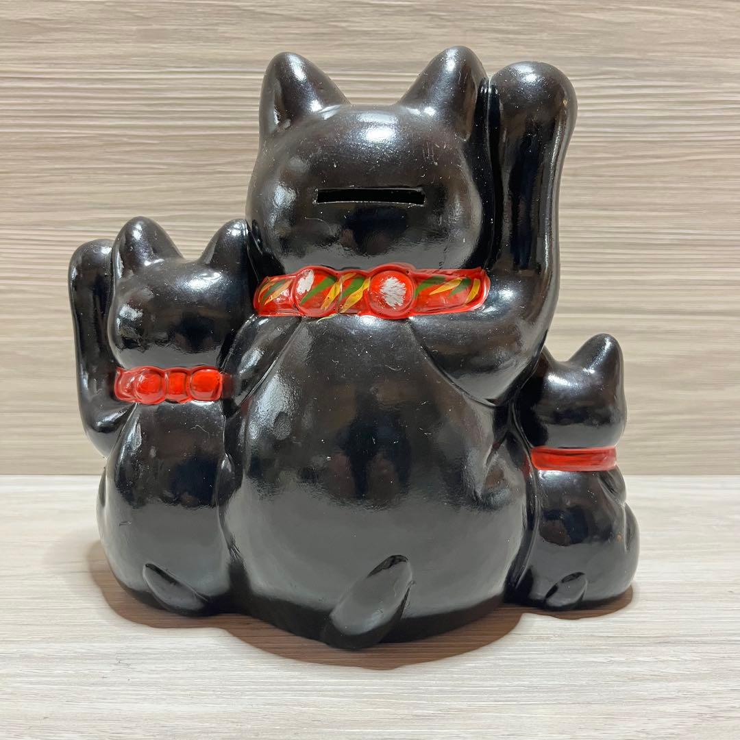 縁起物　王様印玩具人形　常滑　3匹　招き猫