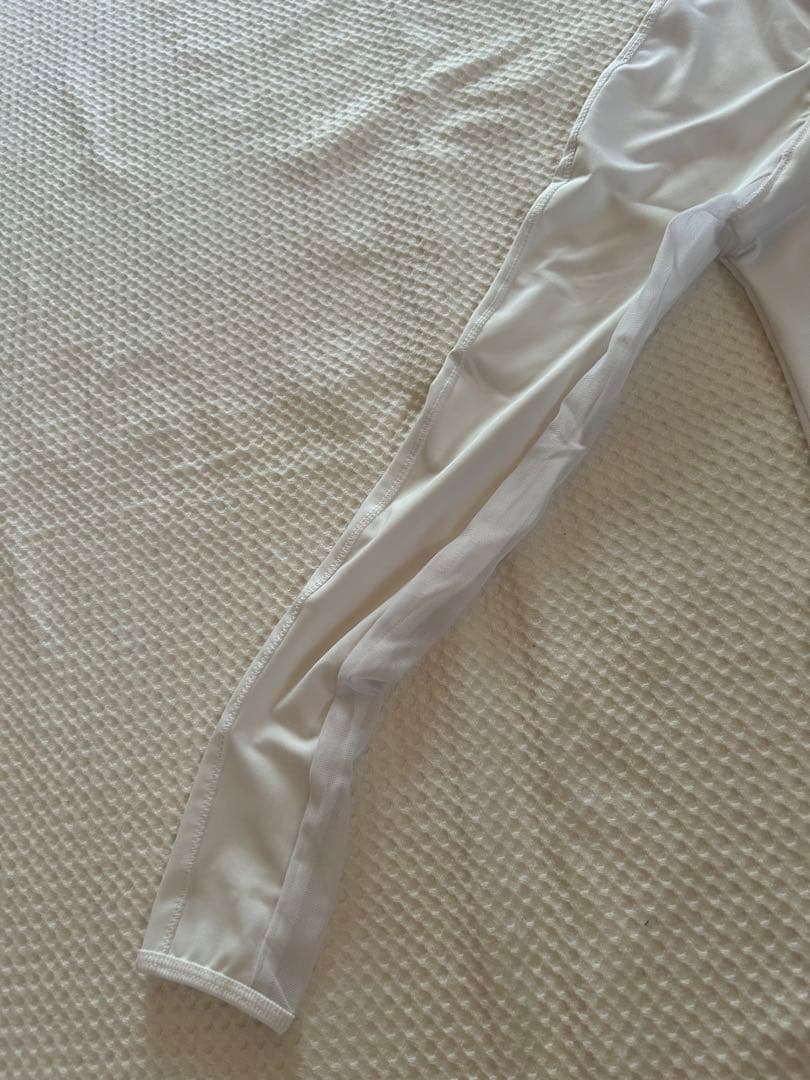 ラッキーインラブ　テニスウェア　白レース長袖トップス　US-XSサイズ　新品