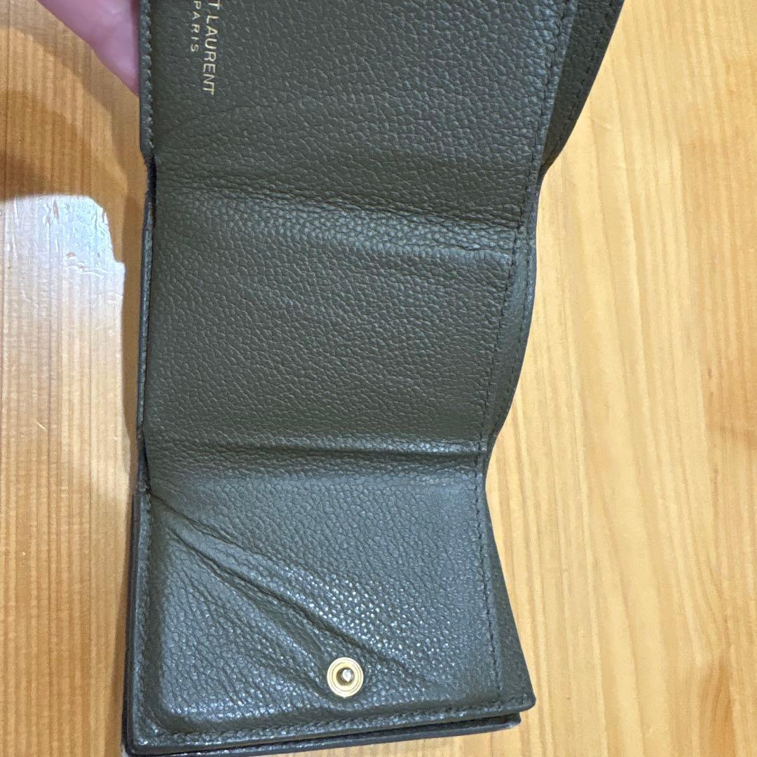 サンローラン 三つ折り財布 レザー ゴールドロゴ コンパクト