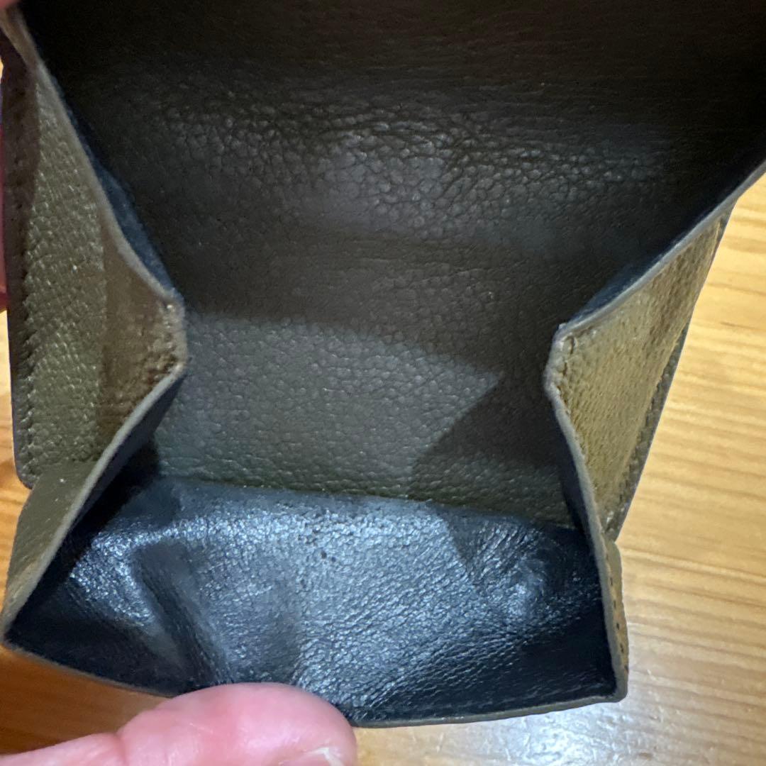 サンローラン 三つ折り財布 レザー ゴールドロゴ コンパクト