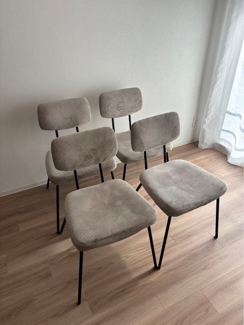 美品！！1脚　RUMMY スチールチェア ダイニング チェア 椅子　ベージュ