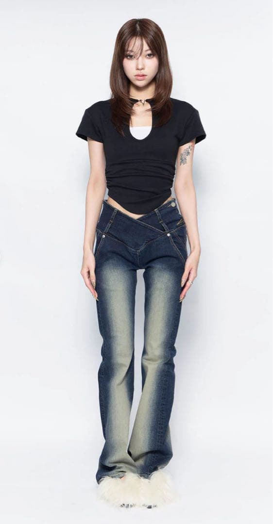 THEREDTHREAD S V-shape denim 1 ブルー　Blue