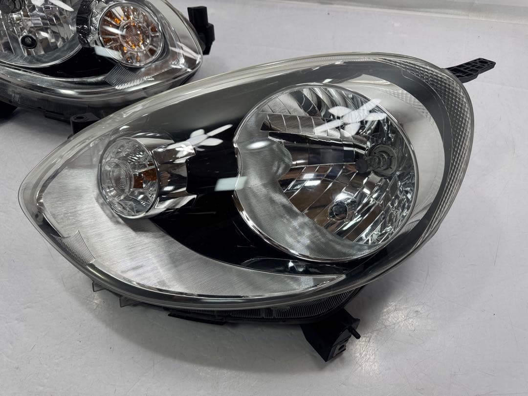 美品/破損無　マーチ　K13　後期型　ハロゲン　ヘッドライト　左右