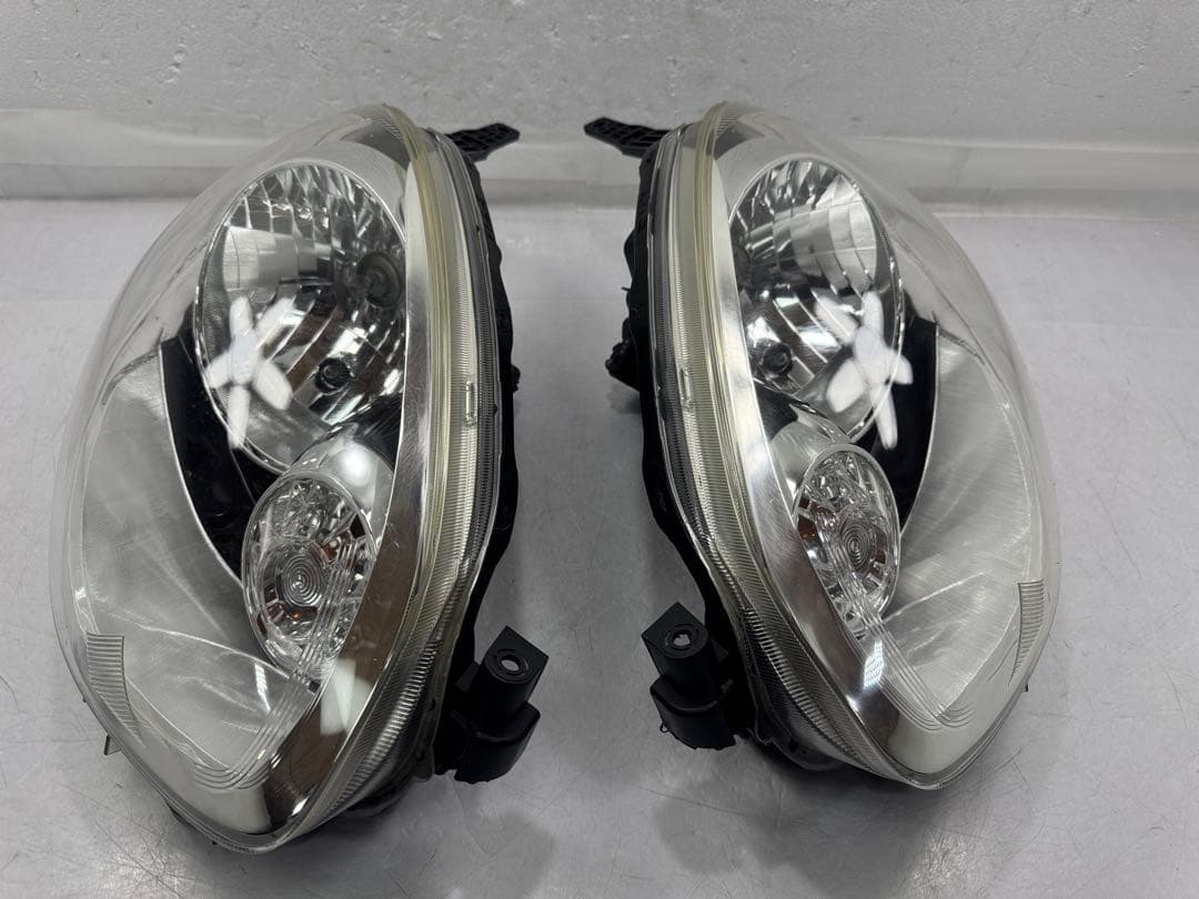 美品/破損無　マーチ　K13　後期型　ハロゲン　ヘッドライト　左右