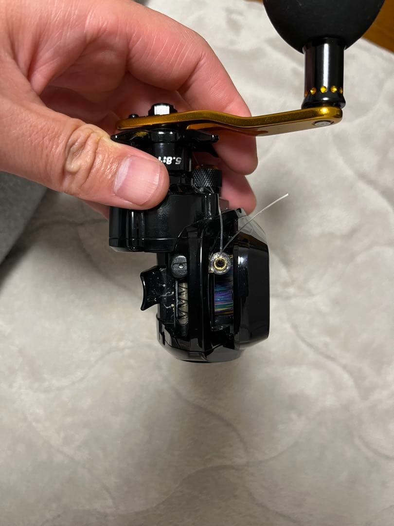 アブガルシア　MAX DLC Ｐ両軸リール ブラック/ゴールド