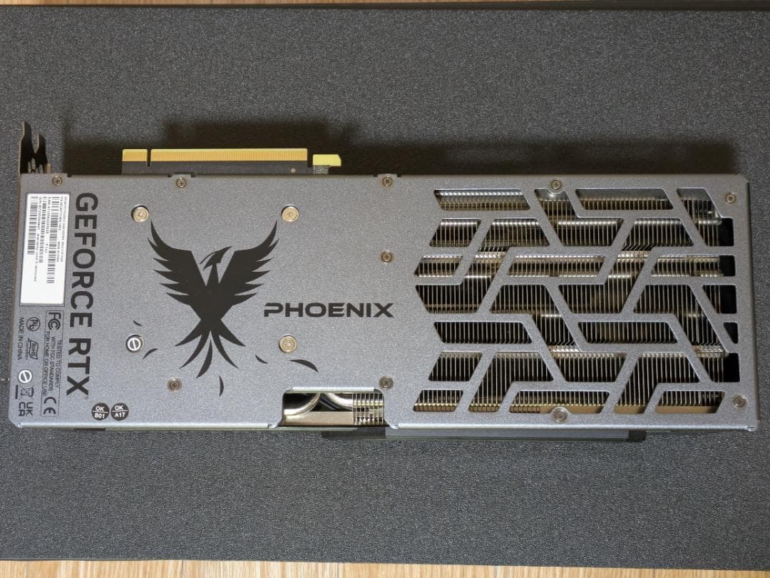 グラフィックボード・グラボ・ビデオカード Gainward GeForce RTX 4070 Ti 12GB