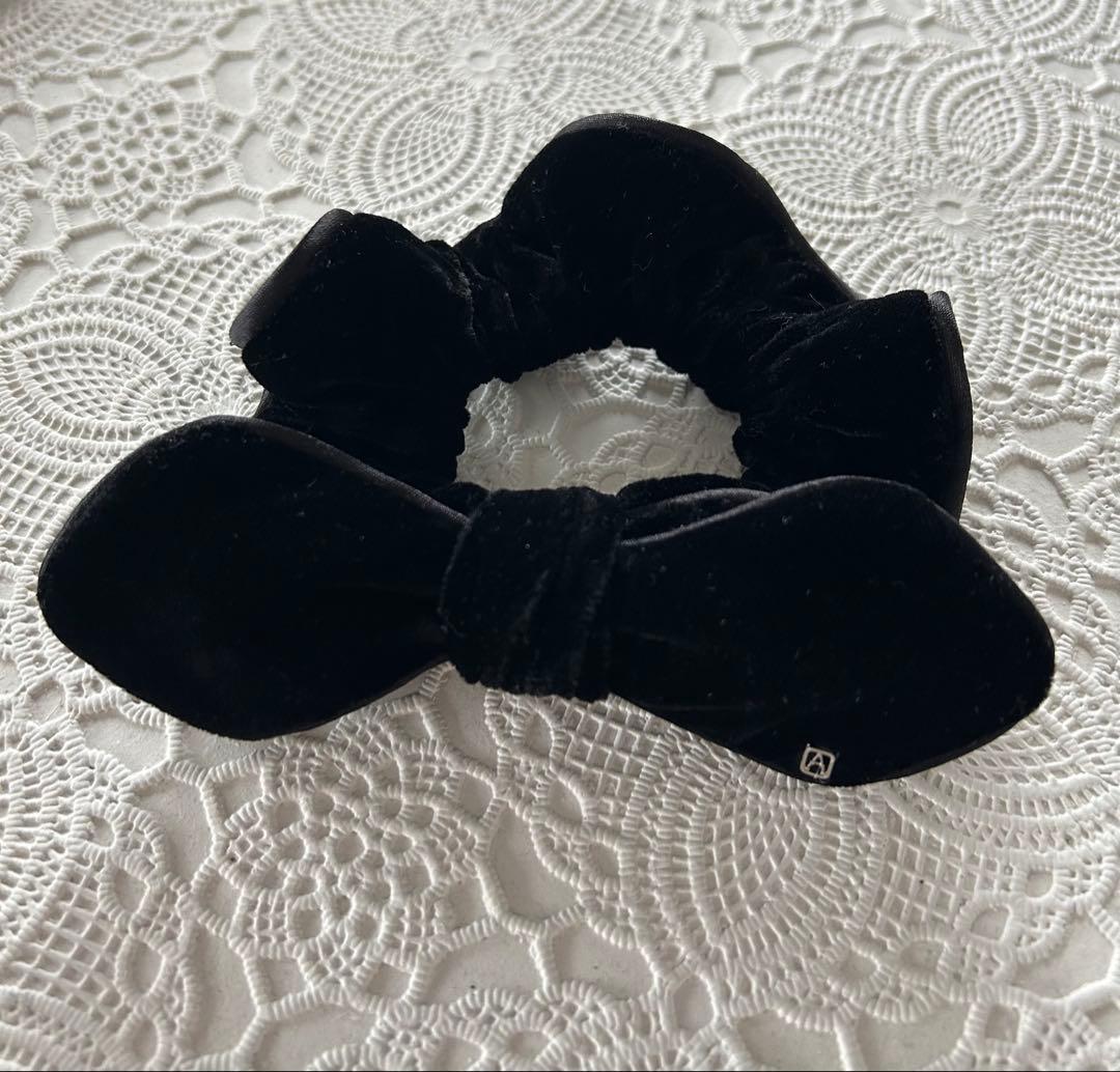 新品同様 アレクサンドルドゥパリ リボンベルベット シュシュ ブラック