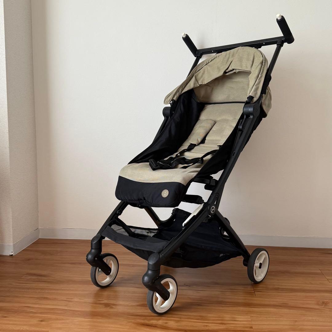サイベックス　リベル　コンパクトベビーカー ベージュと黒