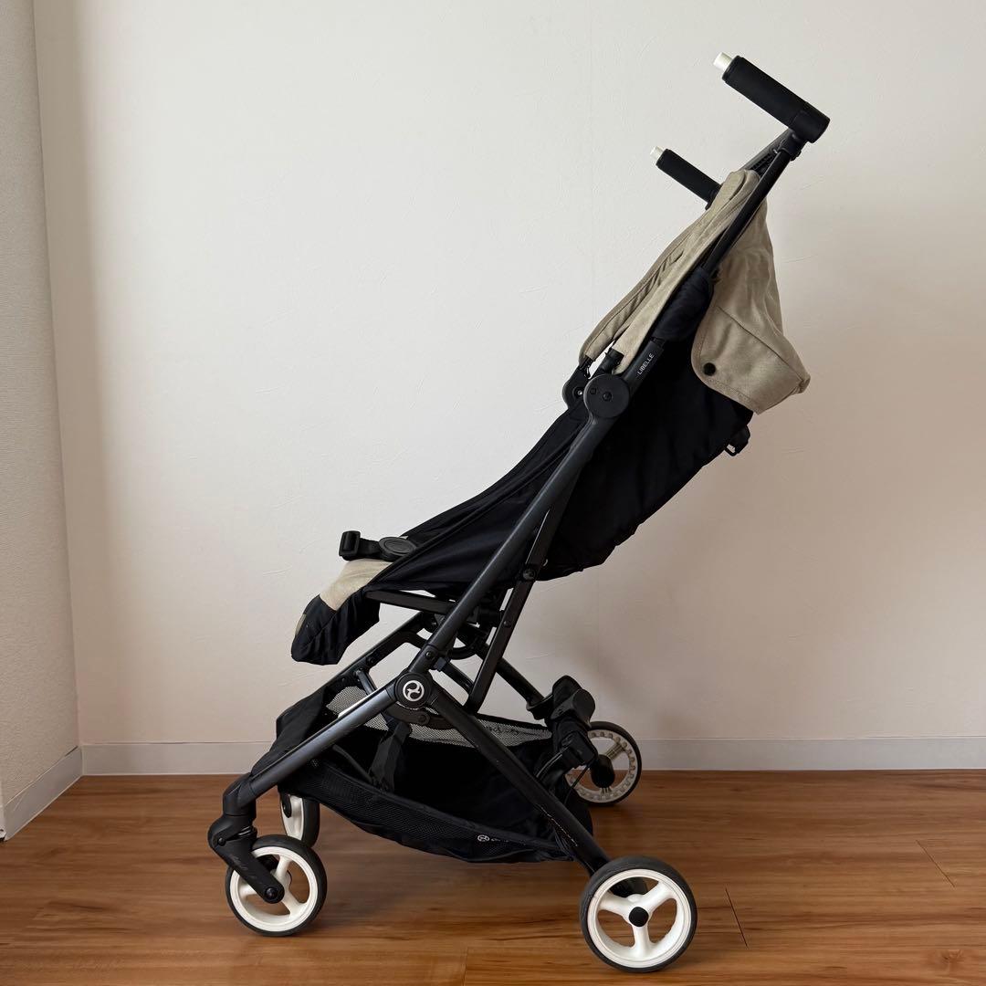 サイベックス　リベル　コンパクトベビーカー ベージュと黒