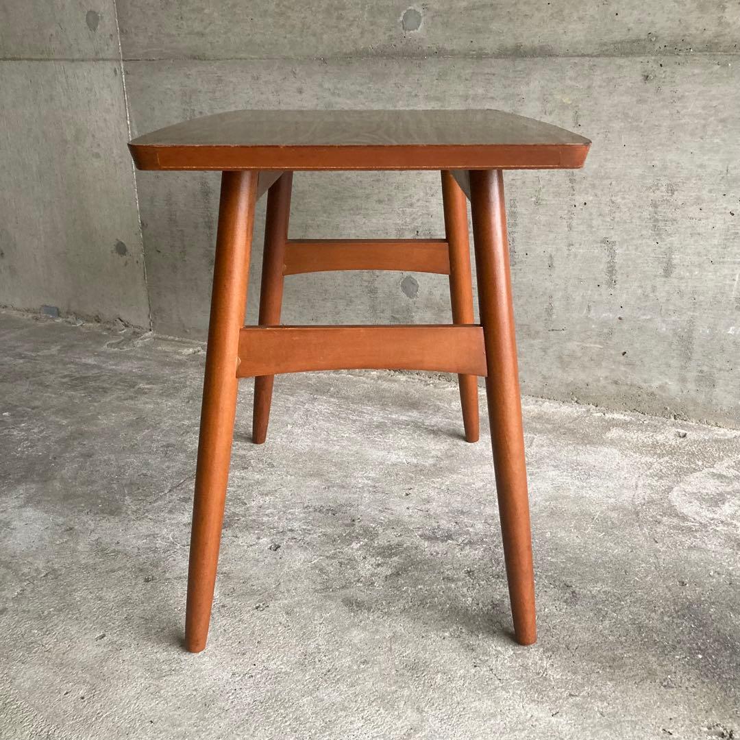 テーブル 机 サイドテーブル 置物台 飾り台 花台 木製 木目調 昭和レトロ