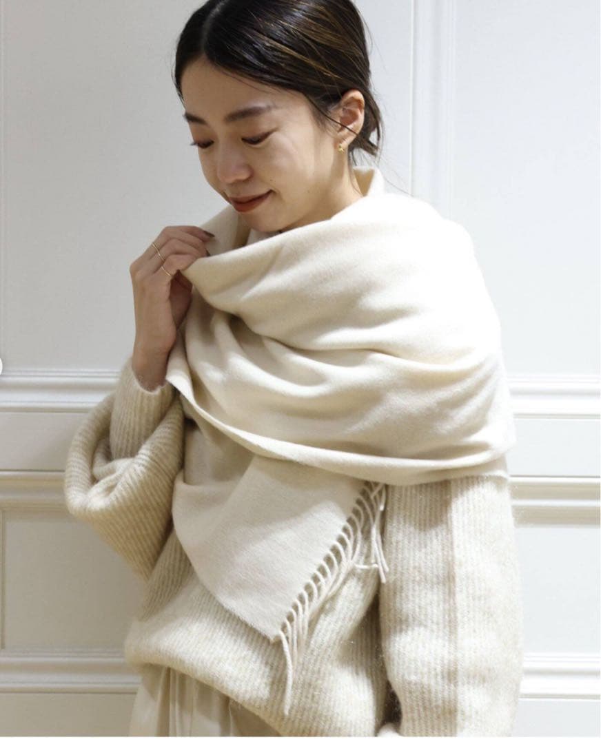 本日限定お値下げ　カシミヤ100% ジョシュアエリス　大判ストール　 ホワイト