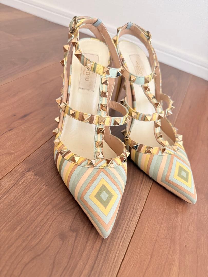 VALENTINO ストラップ付きハイヒール Hawaii購入 レアカラー