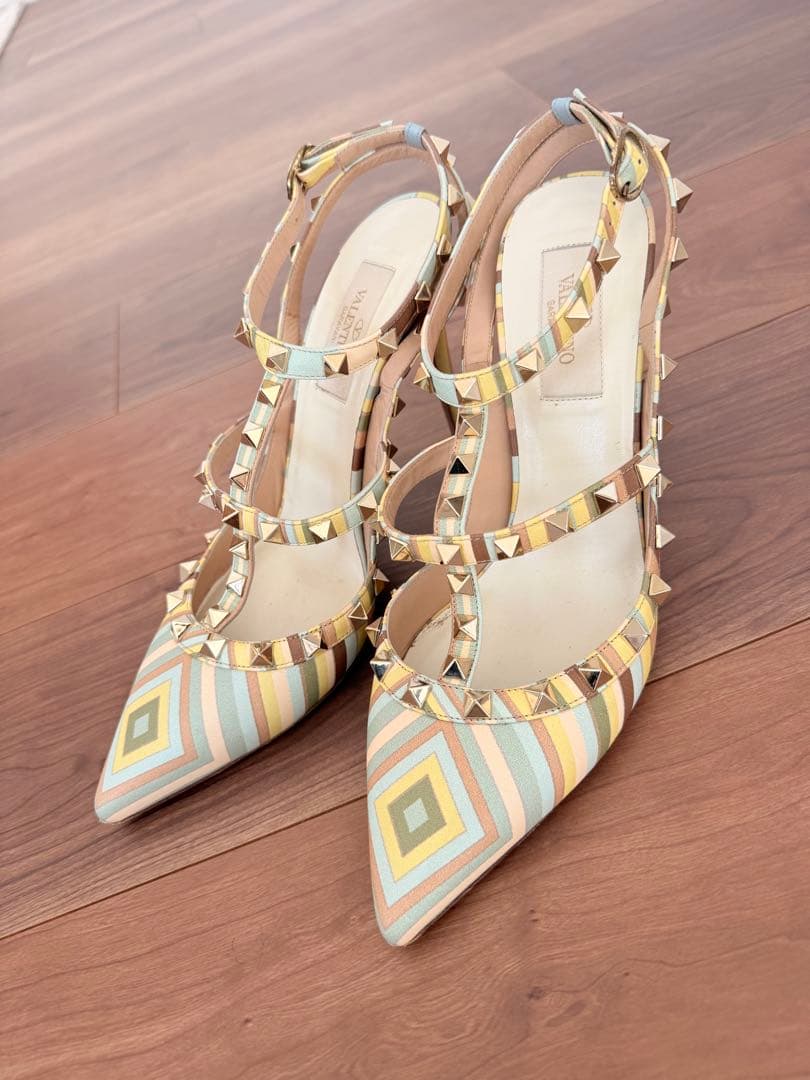 VALENTINO ストラップ付きハイヒール Hawaii購入 レアカラー