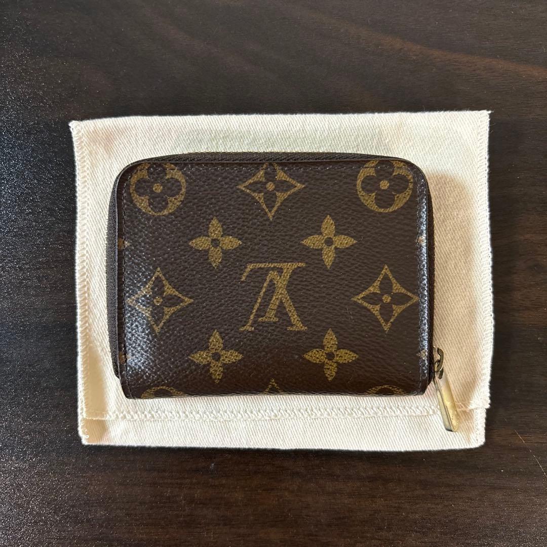 LOUIS VUITTON モノグラム ジッピーパース