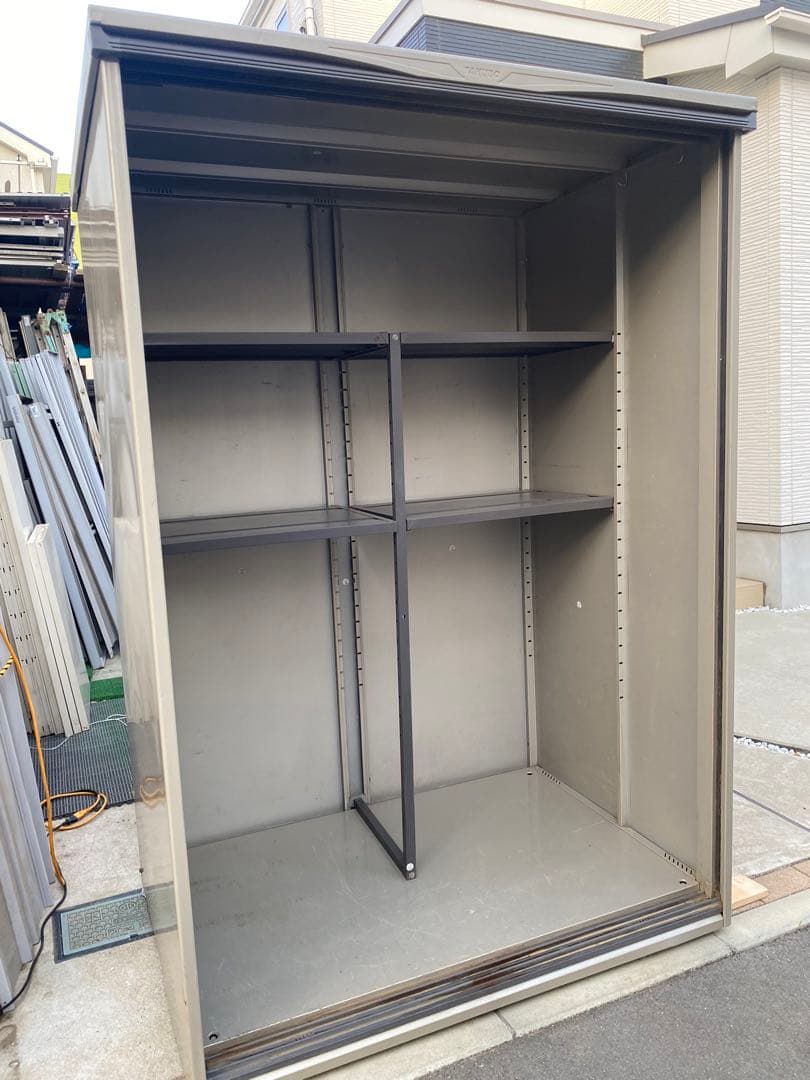 タクボ物置　倉庫　収納